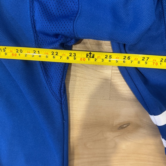 Adidas official NHL Toronto Maple Leafs John Tavares Men’s jersey size 50 Medium - Picture 5 of 6